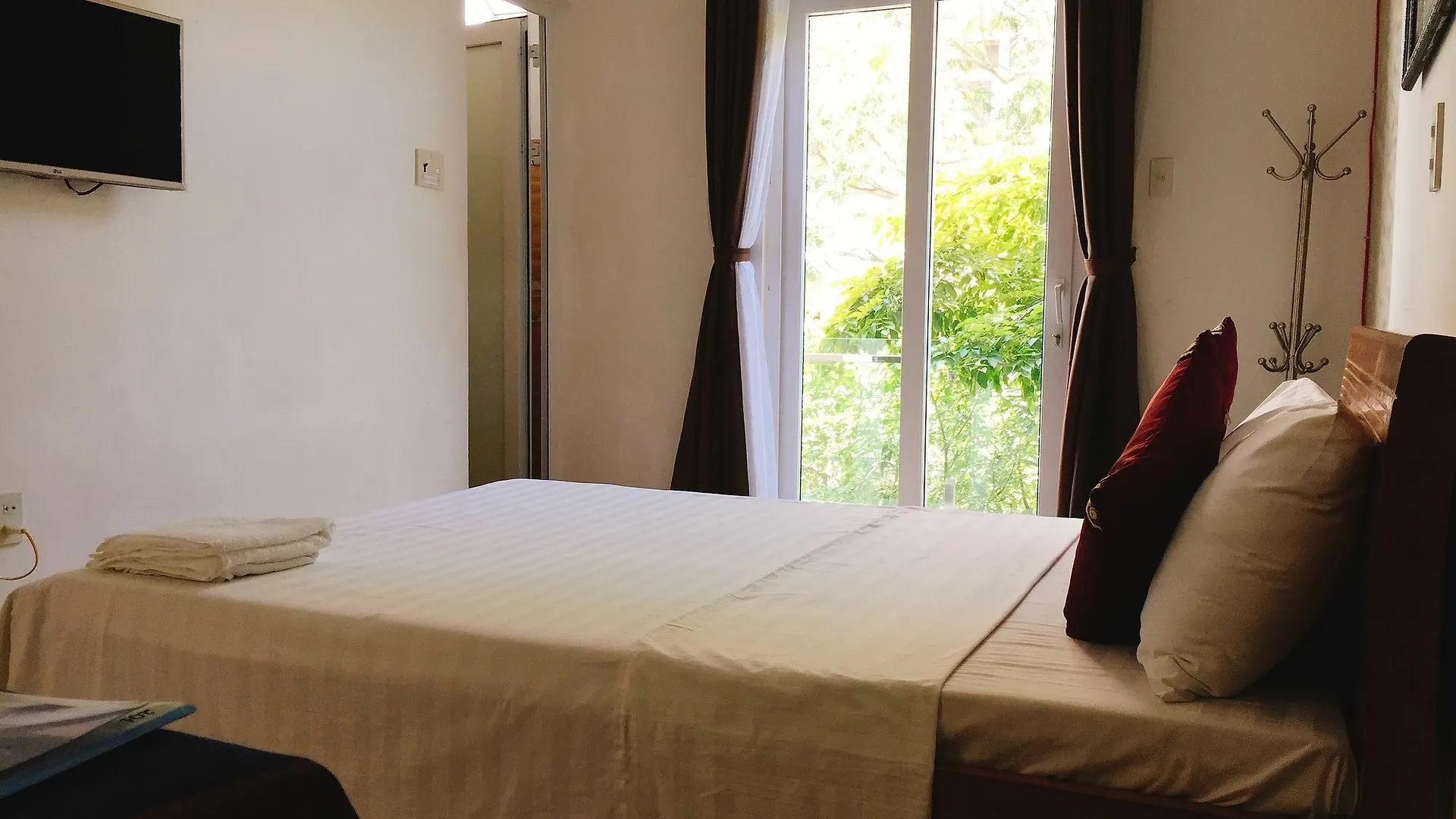דה נאנג Tuong Van Homestay  דה נאנג